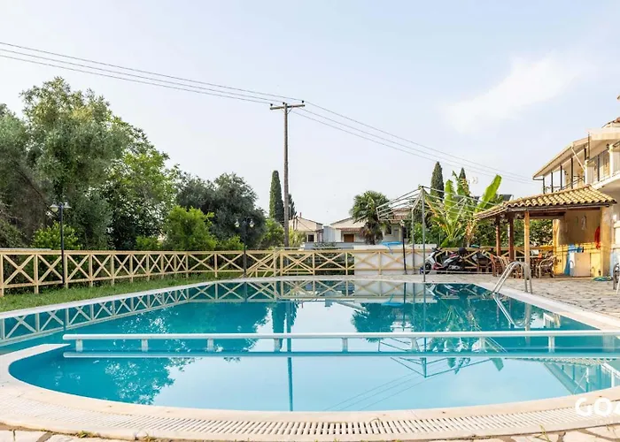 Lejlighed Konstantinos Pool & Fun Ýpsos