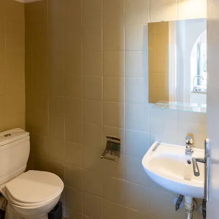 Konstantinos Pool & Fun イプソス